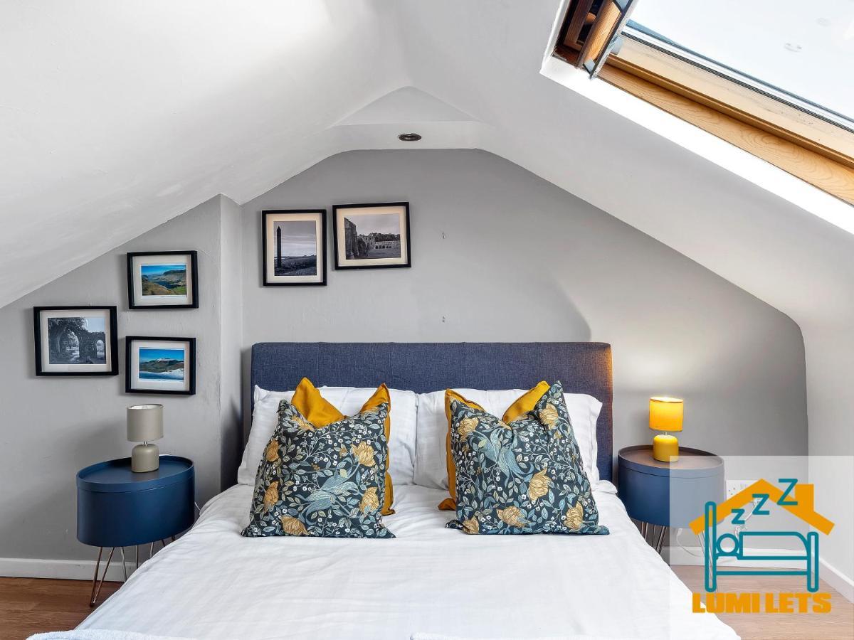 2Br Home In Barrow-In-Furness Sleeps 8 Close To Bae Systems, Hospital, Lakes Экстерьер фото