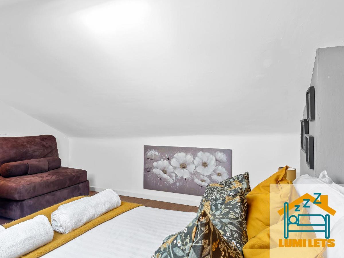 2Br Home In Barrow-In-Furness Sleeps 8 Close To Bae Systems, Hospital, Lakes Экстерьер фото
